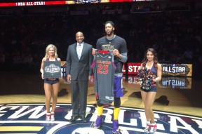 包含今晨体能课后；新奥尔良鹈鹕更衣室发声备战全明星赛；态度坚定；年轻球员得到机会的词条-lol投注